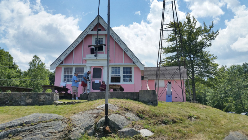 The iconic Pink Clubhouse at Stellafane.