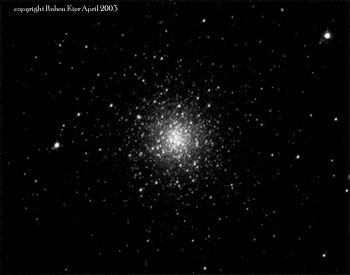 Photo by Rubin Kier
M 3 in Canus Venatici
Taken by Ruben Kier with 4 in APO Refractor
SBIG ST-10 CCD, 30 sec * 10 exp

