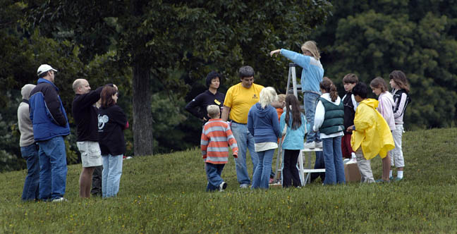 Photo by Alan Chaniewski
Crater making crowd.
