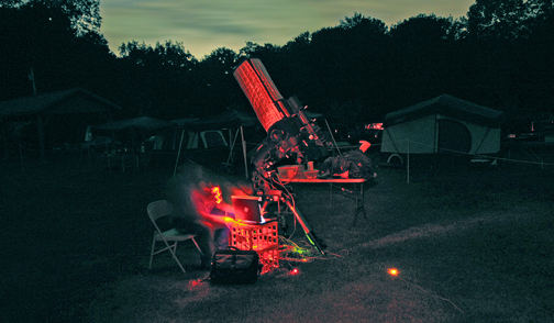 Photo by Alan Chaniewski
Scopes at the ready, as soon as the small cloud bank dissapeared Satyurday night.
