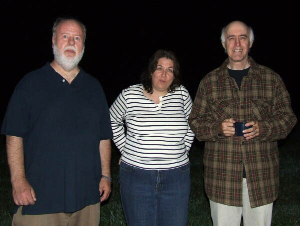 Photo by Eleanor Andujar
Photos from the August 18th, 2007 Sprague Public outreach
program. Held at Sayles School, Baltic, Ct. About 25 people showed up to enjoy the night sky of late summer.

