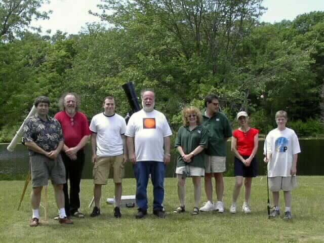 ASNH Picnic 2004 at Deer Lake taken by Eleanor And�jar
On my tee shirt you can see Eleanor's Venus Transit image
