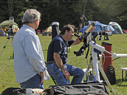 Photo by Alan Chaniewski
Checking out the sun on the scope field.

